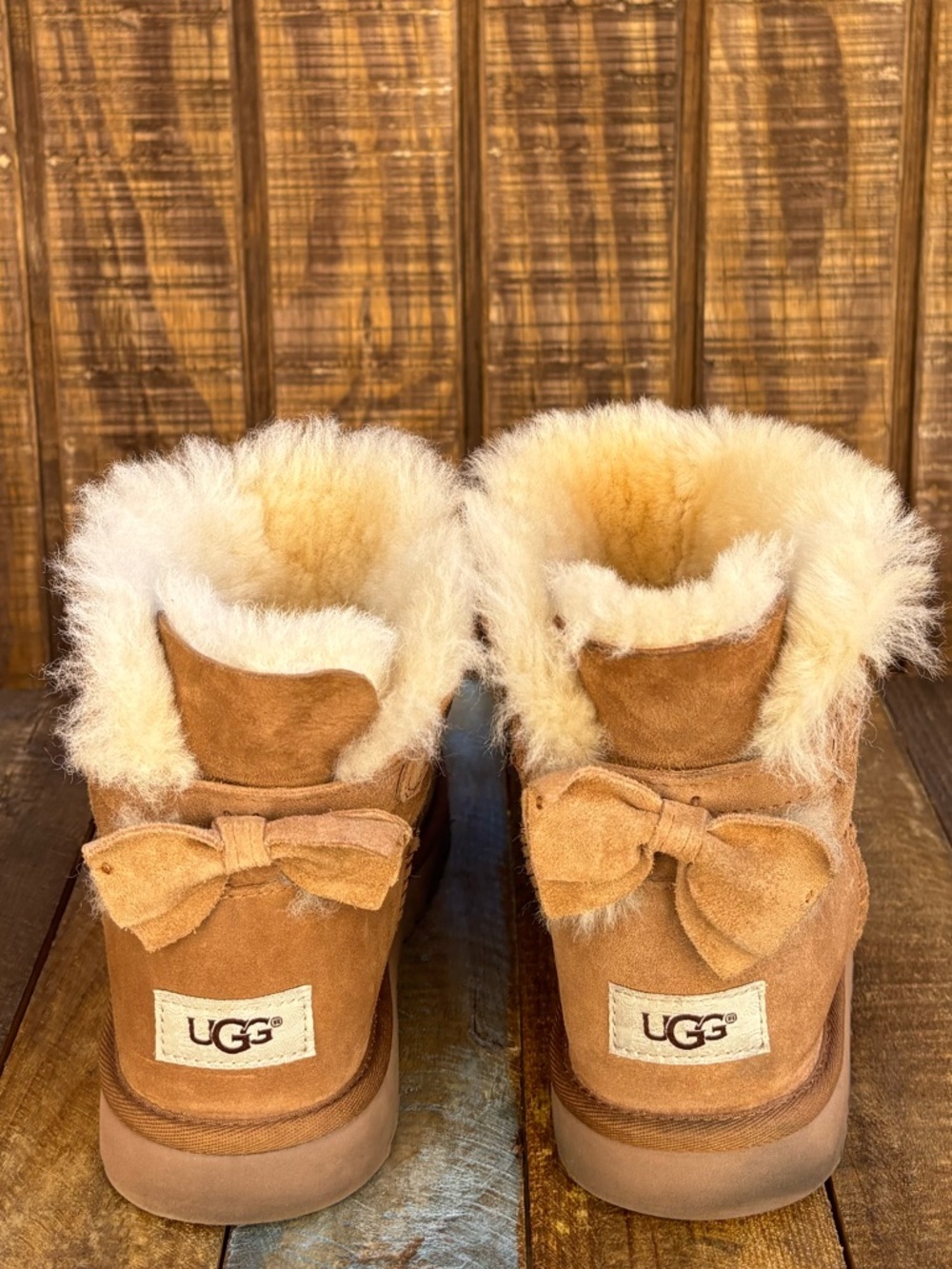 UGG Kids Chestnut Tan Shearling Bow Back Boots